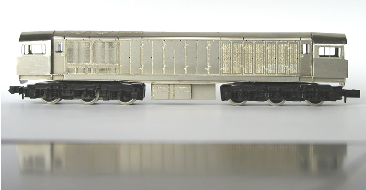 N Gauge Class 58 full view with chassis